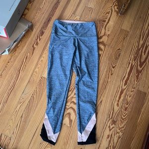 Pink leggings with mesh bottoms